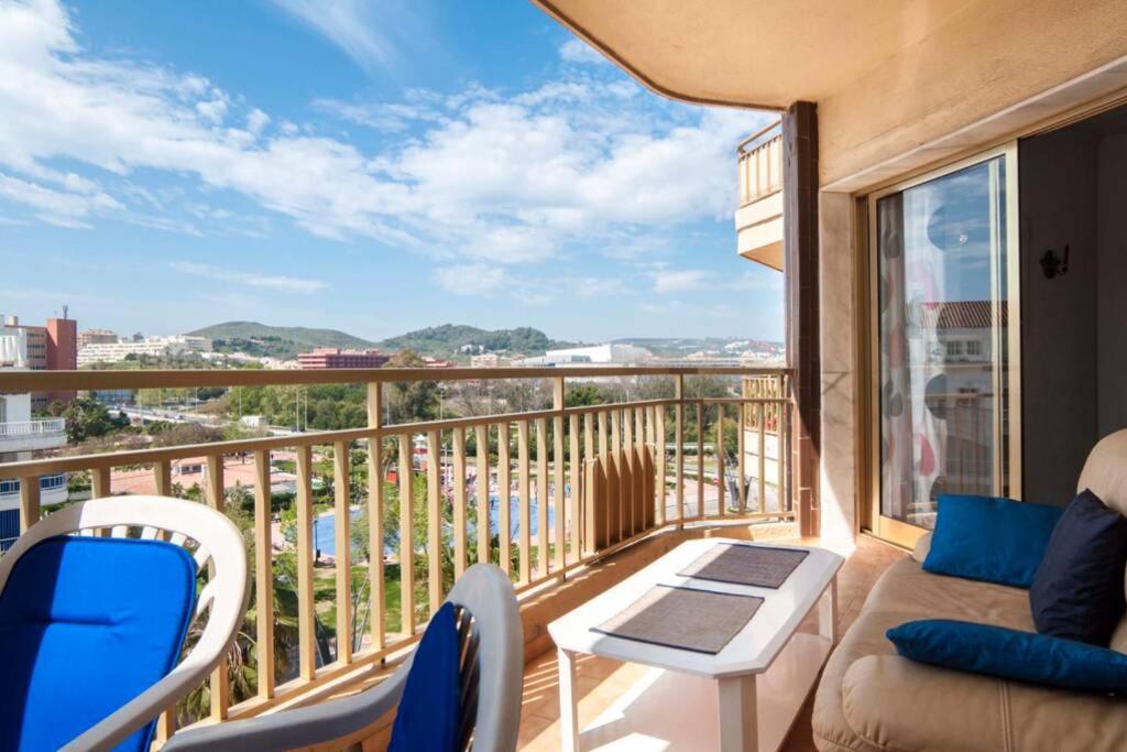 Fuengirola , Beach, Centre ,Balcony With Seaview, For 4 Persons Bagian luar foto