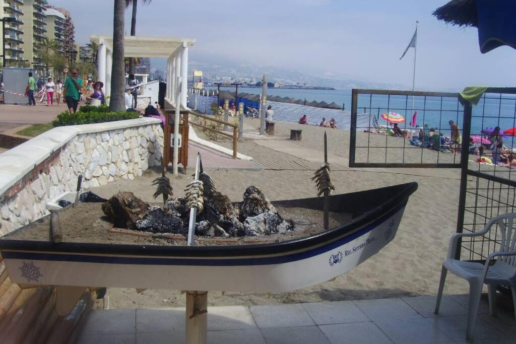 Fuengirola , Beach, Centre ,Balcony With Seaview, For 4 Persons Bagian luar foto