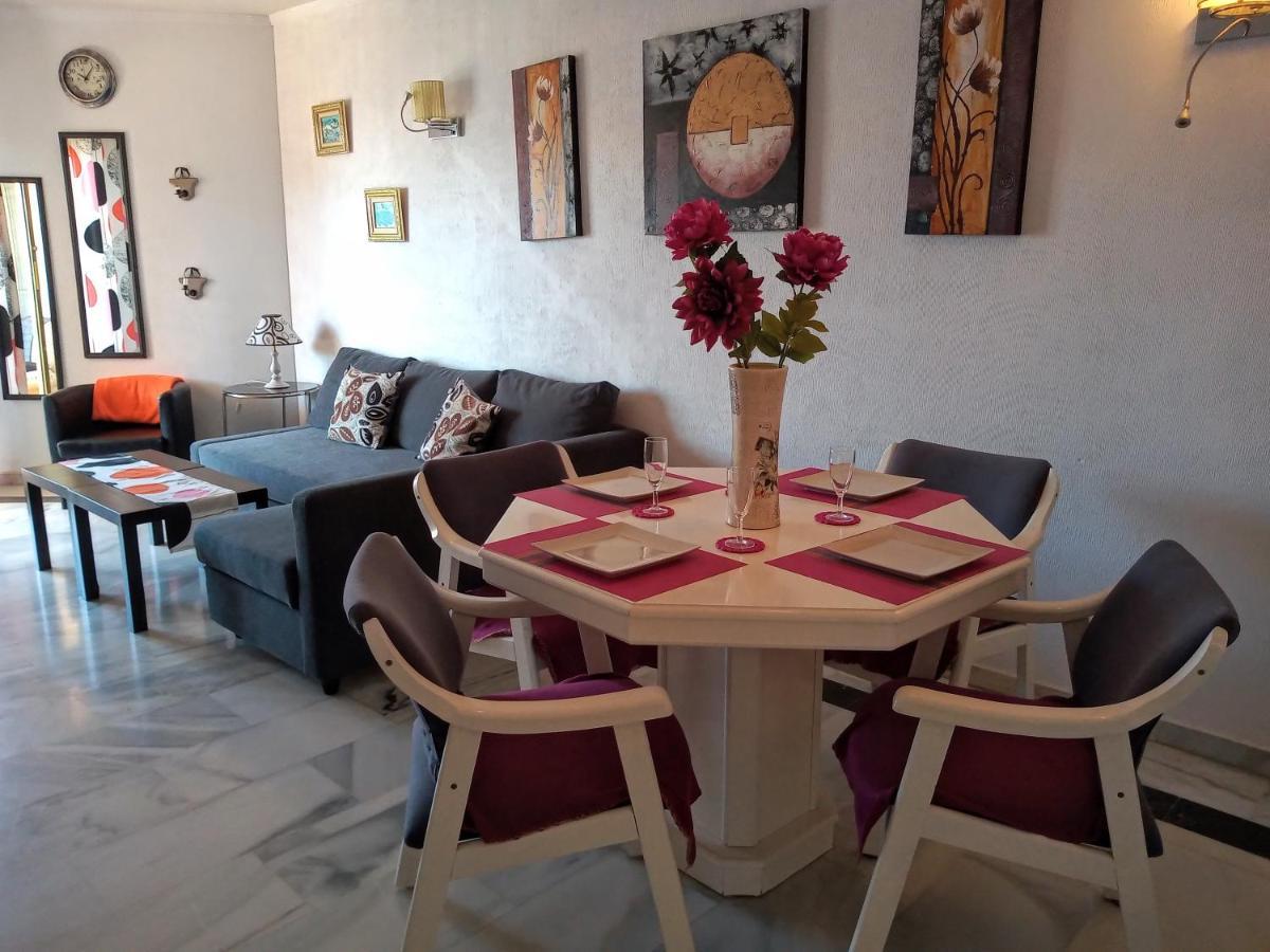 Fuengirola , Beach, Centre ,Balcony With Seaview, For 4 Persons Bagian luar foto